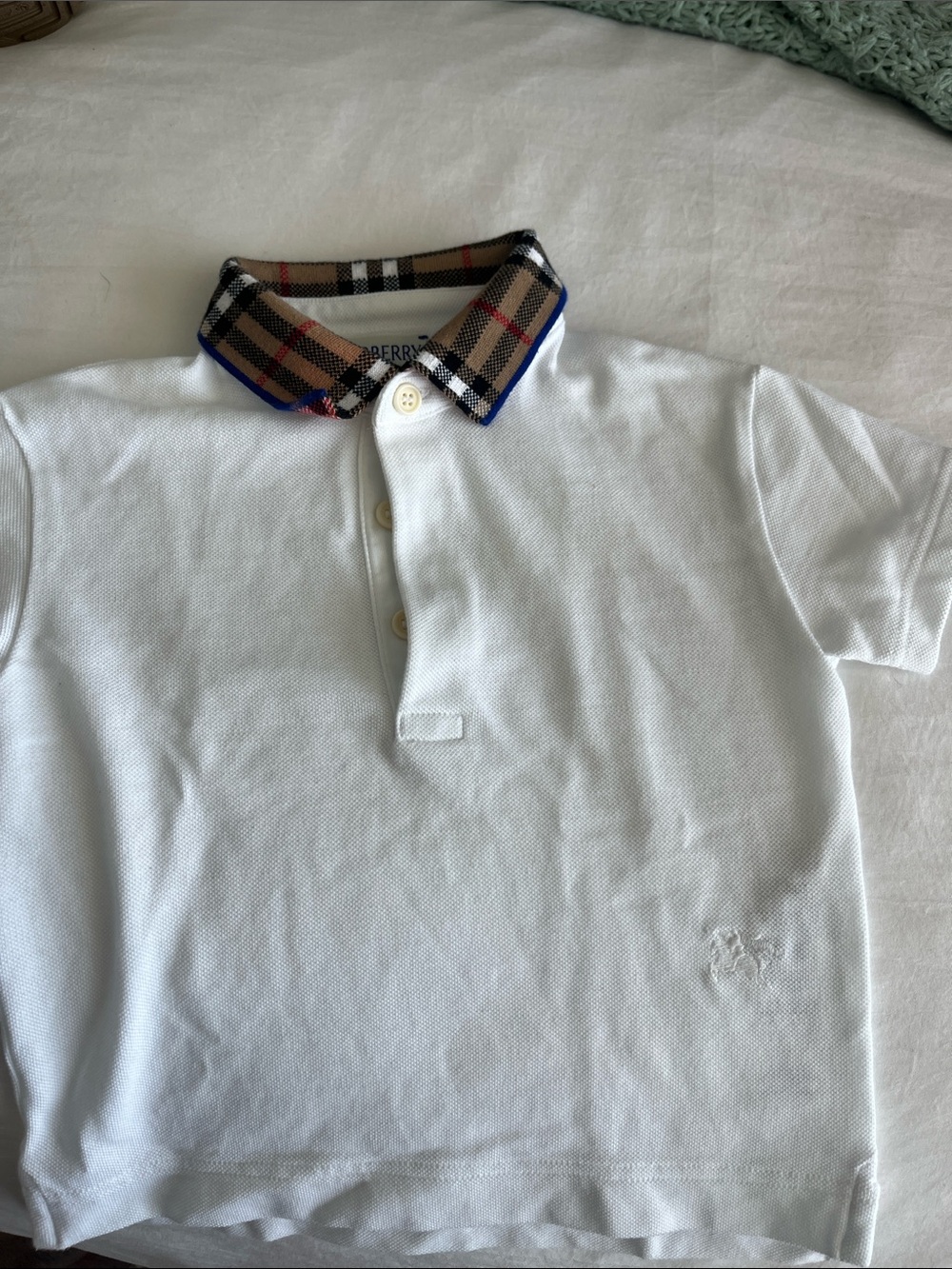 Burberry White Polo with Iconic Beige Check Collar